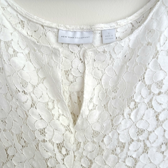 New York & Company | Cotton Floral Lace Shirt - Picture 2 of 5